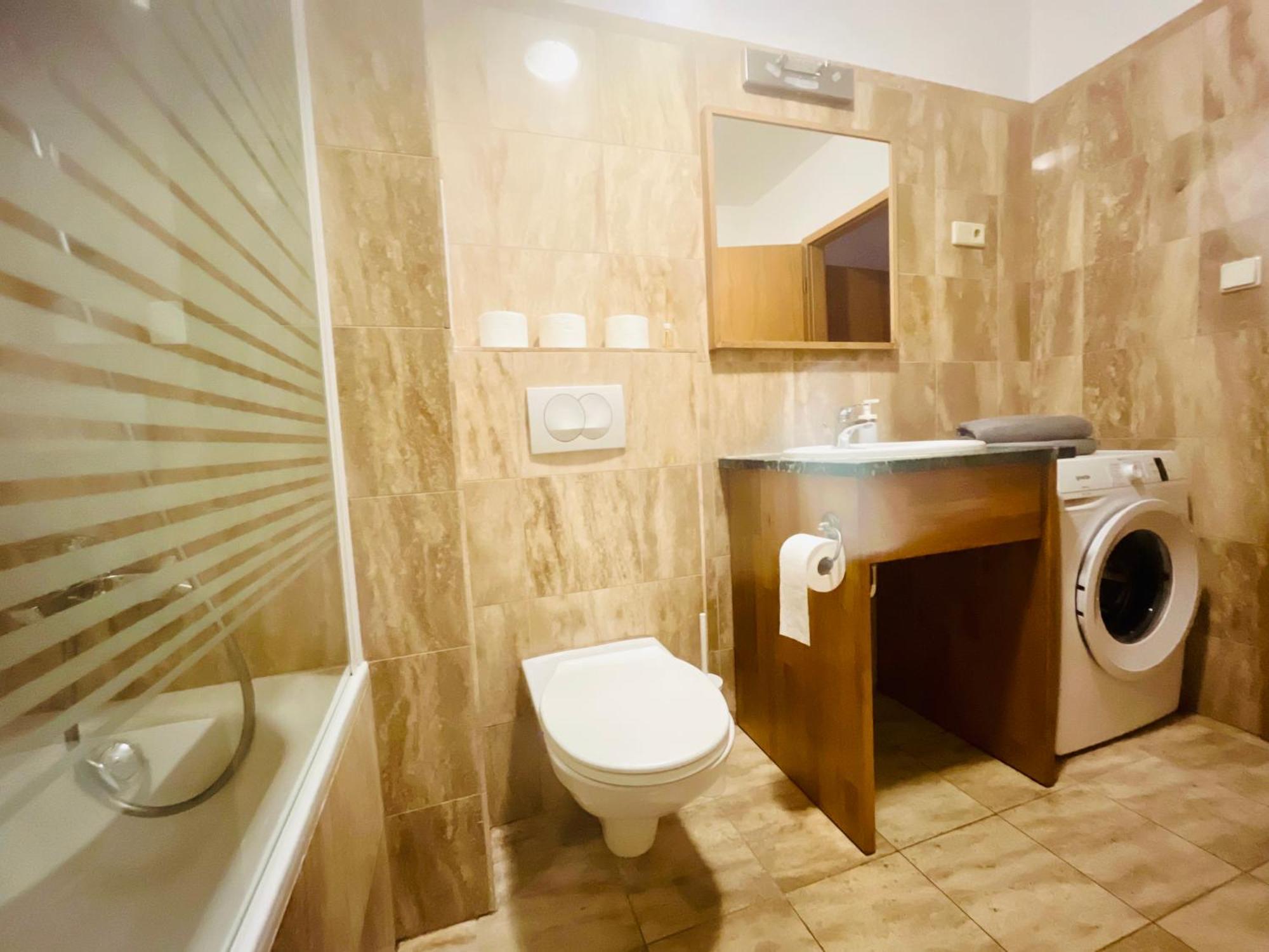 K9 B1.7 Appartement Boedapest Buitenkant foto