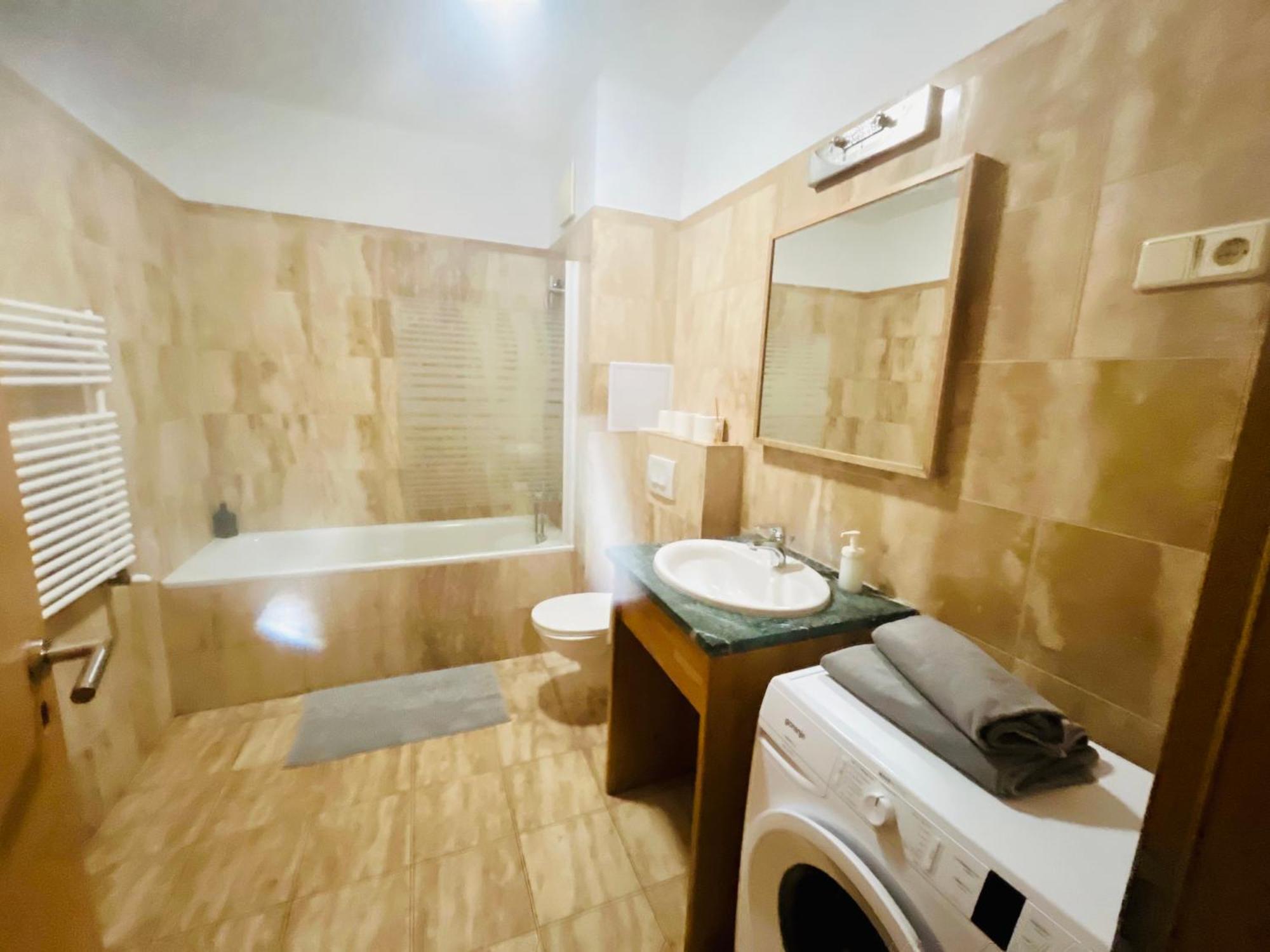 K9 B1.7 Appartement Boedapest Buitenkant foto